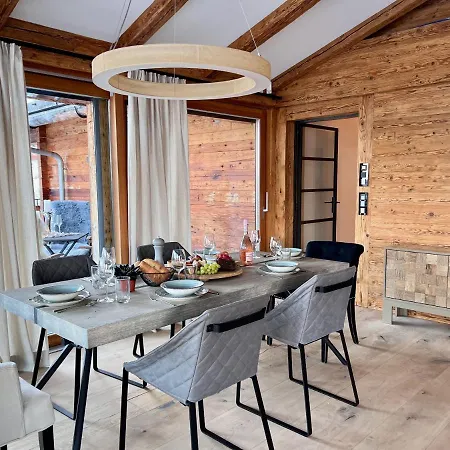 Hideaway Design By Belle Domek alpejski